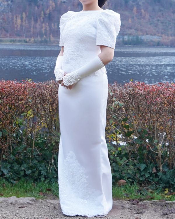 Fancy Antique Wedding Dress