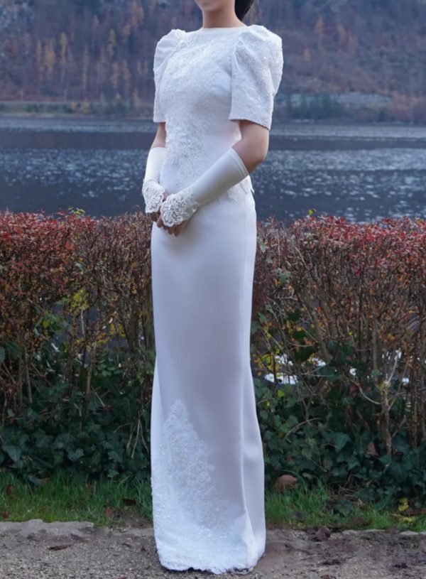 Fancy Antique Wedding Dress